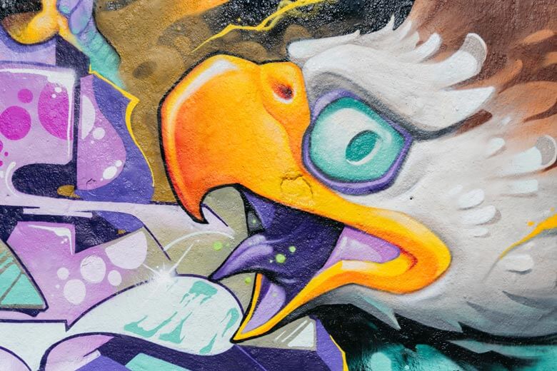 Detail of the eagle painted by Victor Chil in his graffiti production together with Brus